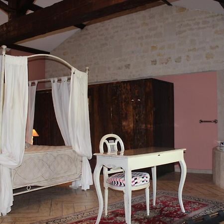 Domaine Des Chais Thenac  Room photo