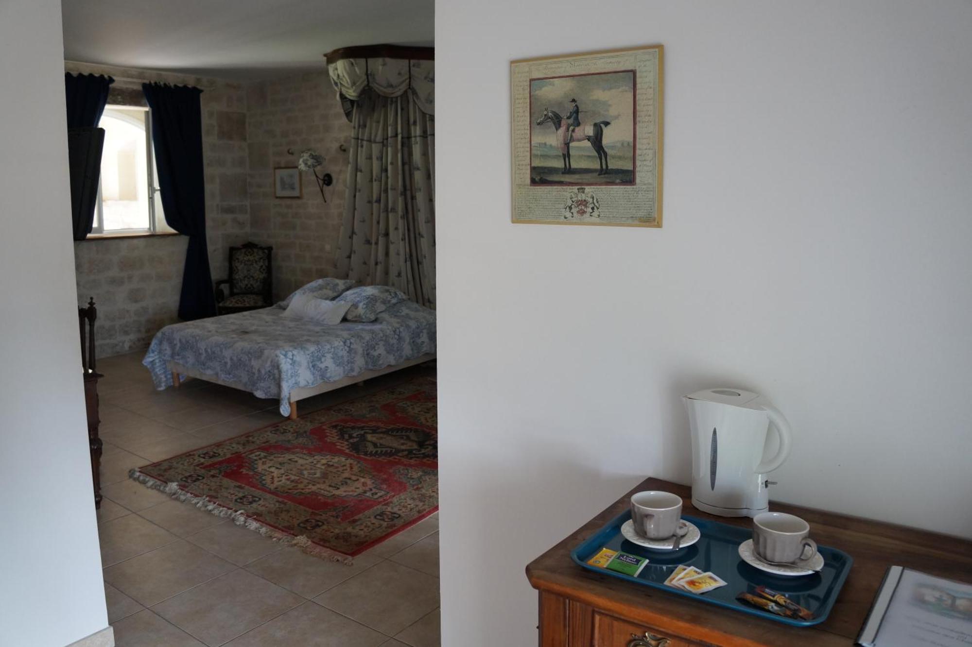 Domaine Des Chais Thenac  Room photo
