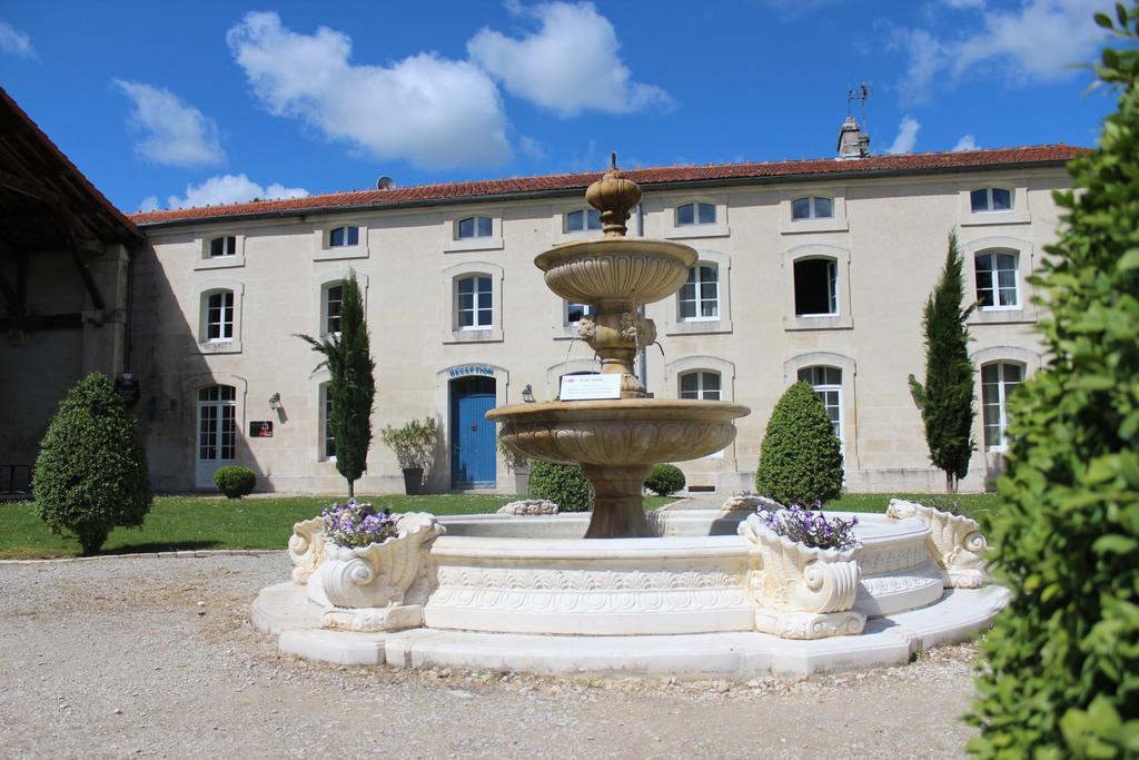 Domaine Des Chais Thenac  Exterior photo